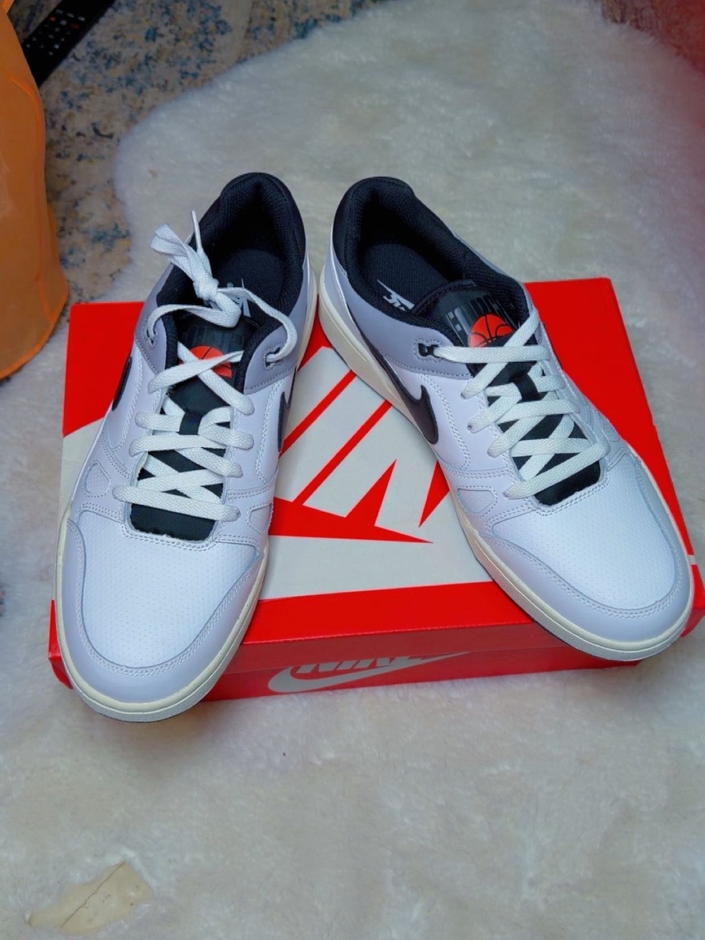 Nike Men’s White and Black Low-Top Sneakers with Red Accent